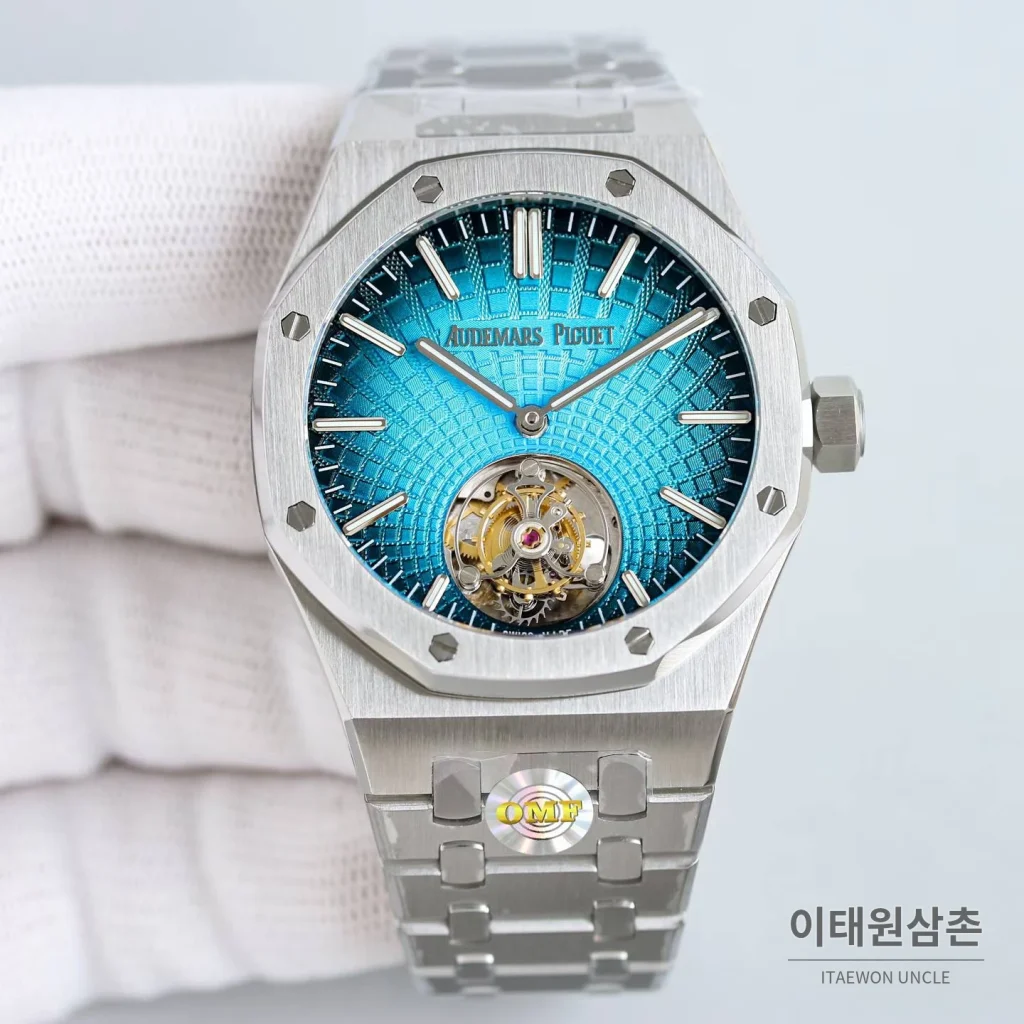 오데마피게 로열오크 스틸 블루다이얼 플라잉투르비용 오토매틱 41mm 26530ST.OO.1220ST.01 (2)