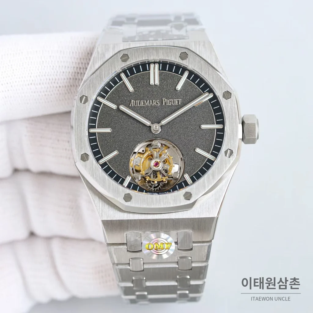 오데마피게 로열오크 스틸 블루다이얼 플라잉투르비용 오토매틱 41mm 26530ST.OO.1220ST.01