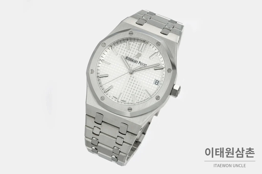 오데마피게 로열오크 스틸 화이트다이얼 일체형 기계식 41mm