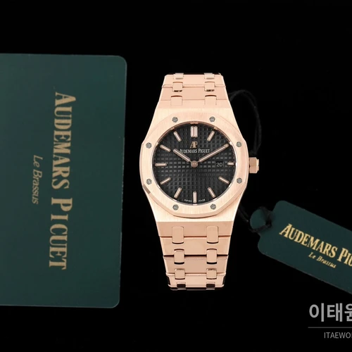 오데마피게 로열오크 스와로브스키 베젤 그랑 타피스리 쿼츠 33mm 67651OR 블랙 다이얼 로즈골드 브레이슬릿 (2) 오데마피게 로열오크 스와로브스키 베젤 그랑 타피스리 쿼츠 33mm 67651OR 블랙 다이얼 로즈골드 브레이슬릿 (2)