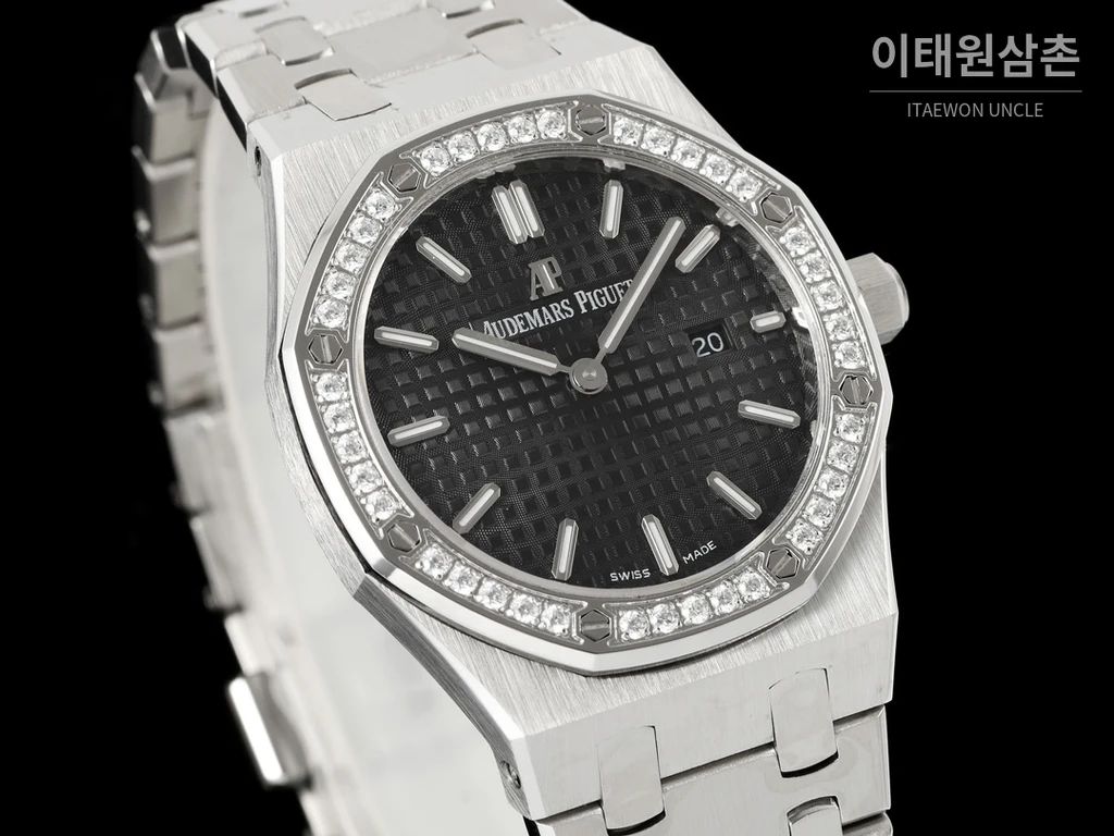 오데마피게 로열오크 스와로브스키 베젤 그랑 타피스리 쿼츠 33mm 67651OR 블랙 다이얼 스틸 브레이슬릿 (2)