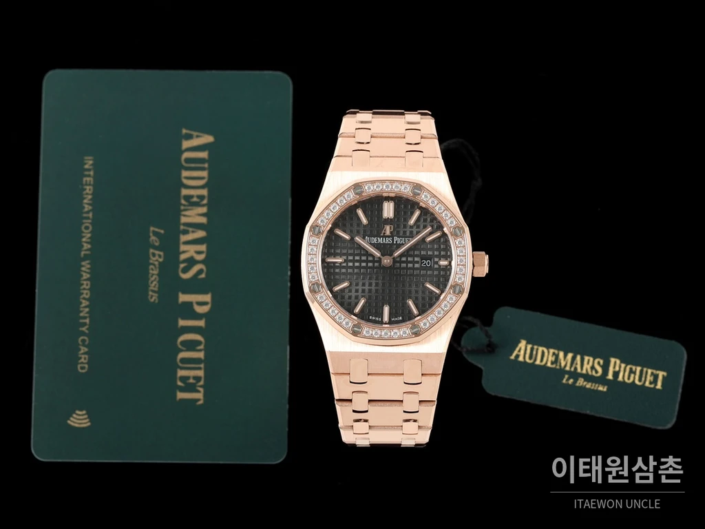 오데마피게 로열오크 스와로브스키 베젤 그랑 타피스리 쿼츠 33mm 67651OR 블랙 다이얼 로즈골드 브레이슬릿