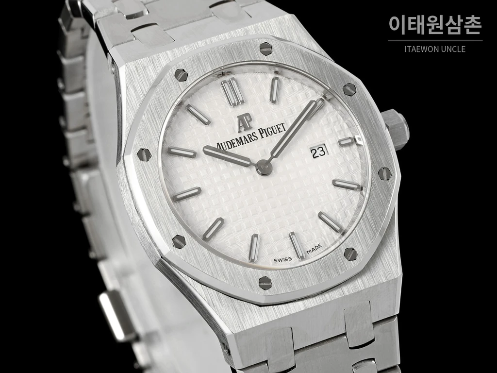 오데마피게 로열오크 스와로브스키 베젤 그랑 타피스리 쿼츠 33mm 67651OR 화이트 다이얼 스틸 브레이슬릿