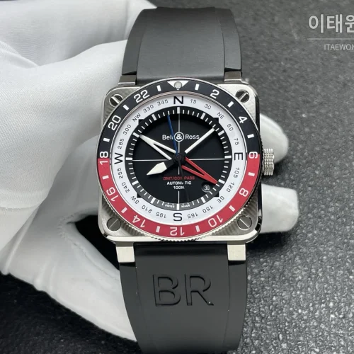 벨앤로스 BR-03 GMT 컴퍼스 스테인리스 GMT 오토매틱 42mm BR0393 블랙 다이얼 블랙 러버 스트랩 레드 베젤 (2)