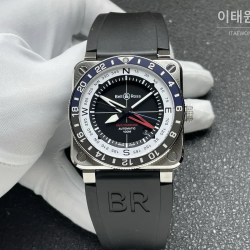 벨앤로스 BR-03 GMT 컴퍼스 스테인리스 GMT 오토매틱 42mm BR0393 블랙 다이얼 블랙 러버 스트랩 네이비 베젤