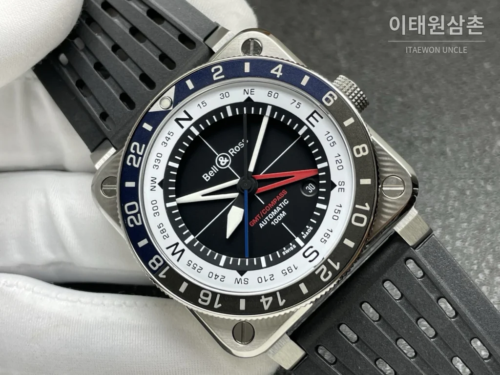 벨앤로스 BR-03 GMT 컴퍼스 스테인리스 GMT 오토매틱 42mm BR0393 블랙 다이얼 블랙 러버 스트랩 네이비 베젤 (2)