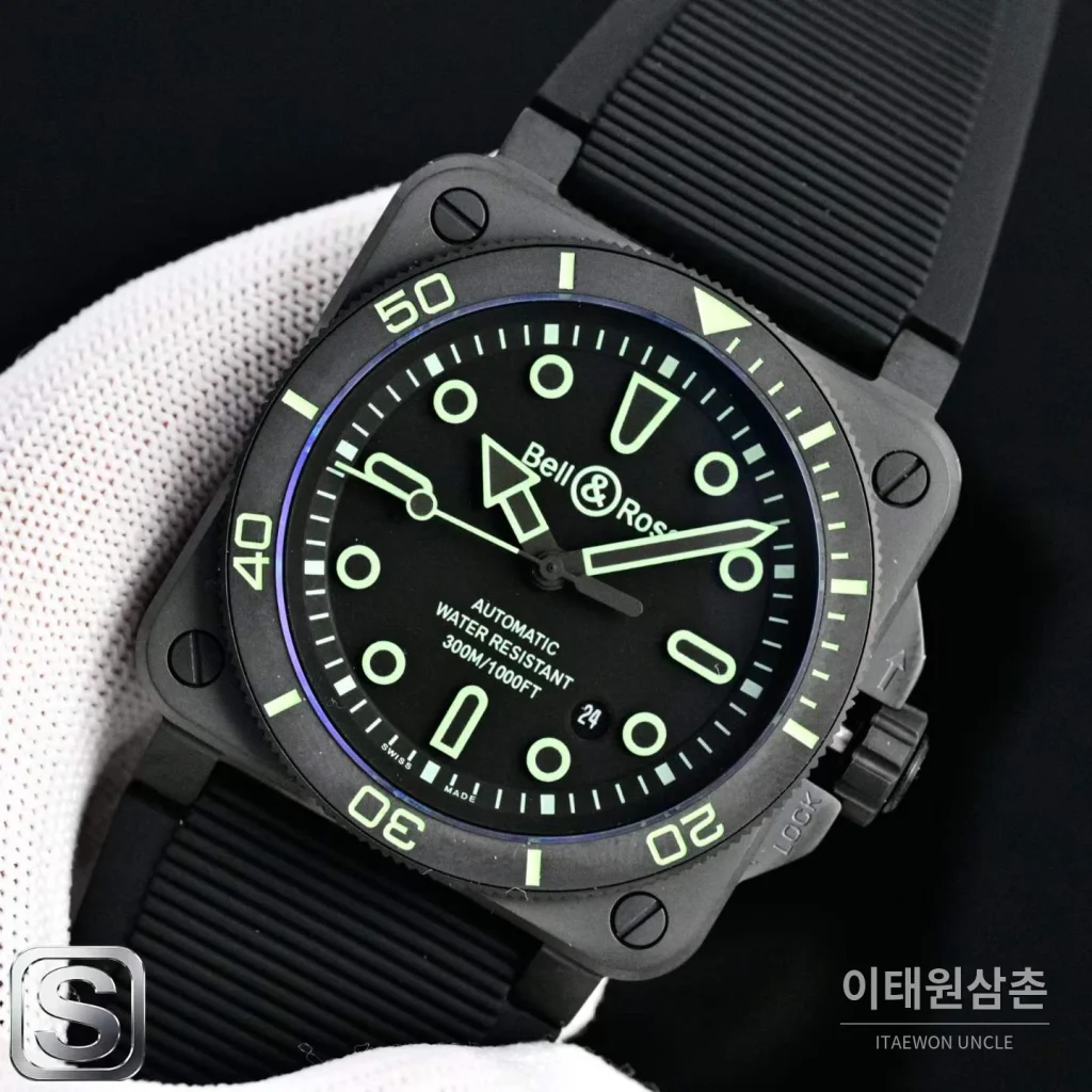 벨앤로스 BR03A 스틸 세라믹베젤 블랙다이얼 오토매틱 42mm 블랙 러버 스트랩 (2)
