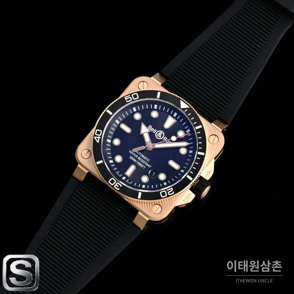 벨앤로스 BR03A 스틸 세라믹베젤 블랙다이얼 오토매틱 42mm 블랙 러버 스트랩