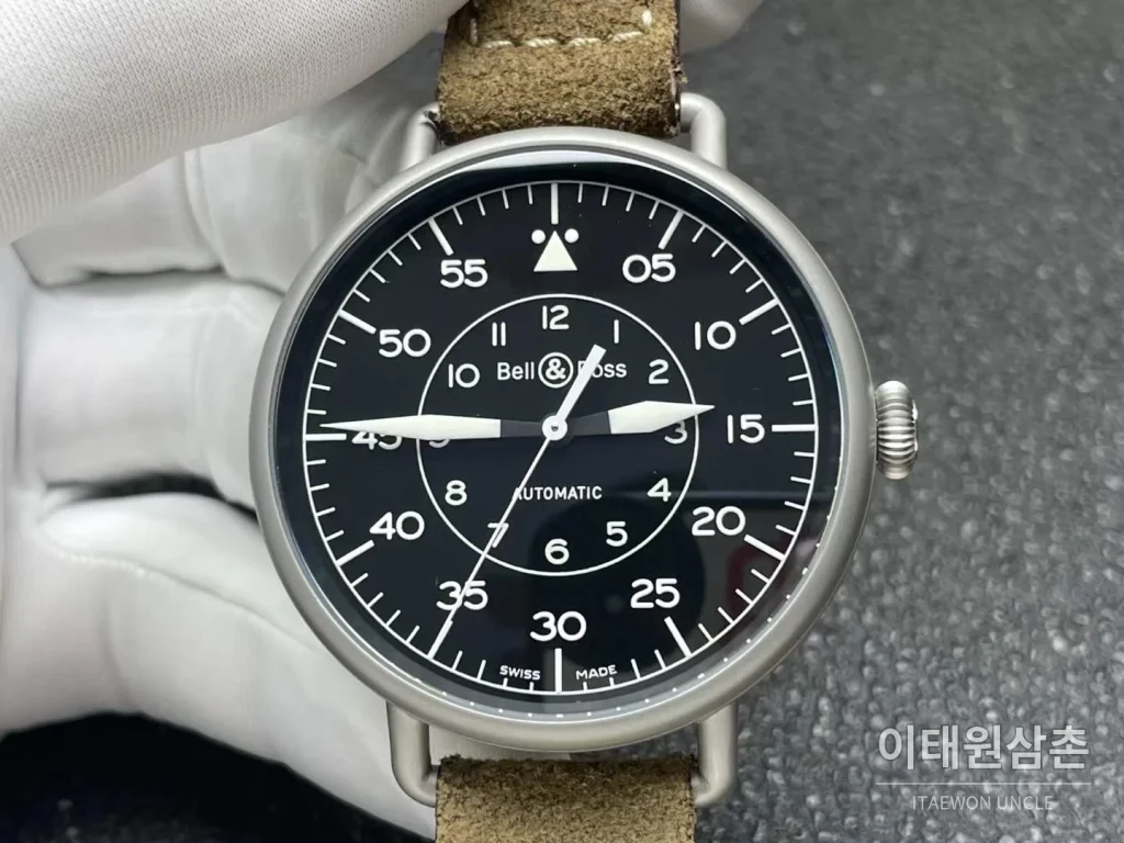 벨앤로스 빈티지 그레이PVD 스틸 블랙다이얼 오토매틱 45mm 브라운 가죽 스트랩