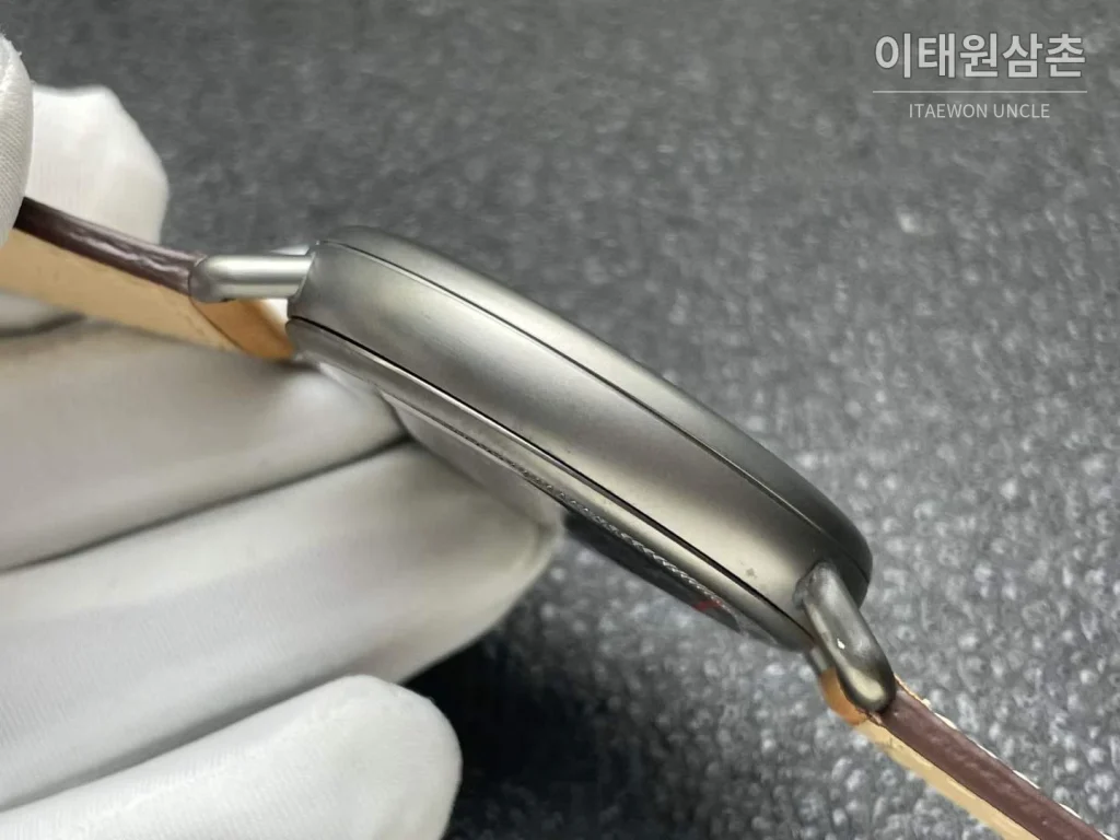 벨앤로스 빈티지 그레이PVD 스틸 블랙다이얼 오토매틱 45mm 브라운 가죽 스트랩 그레이 베젤