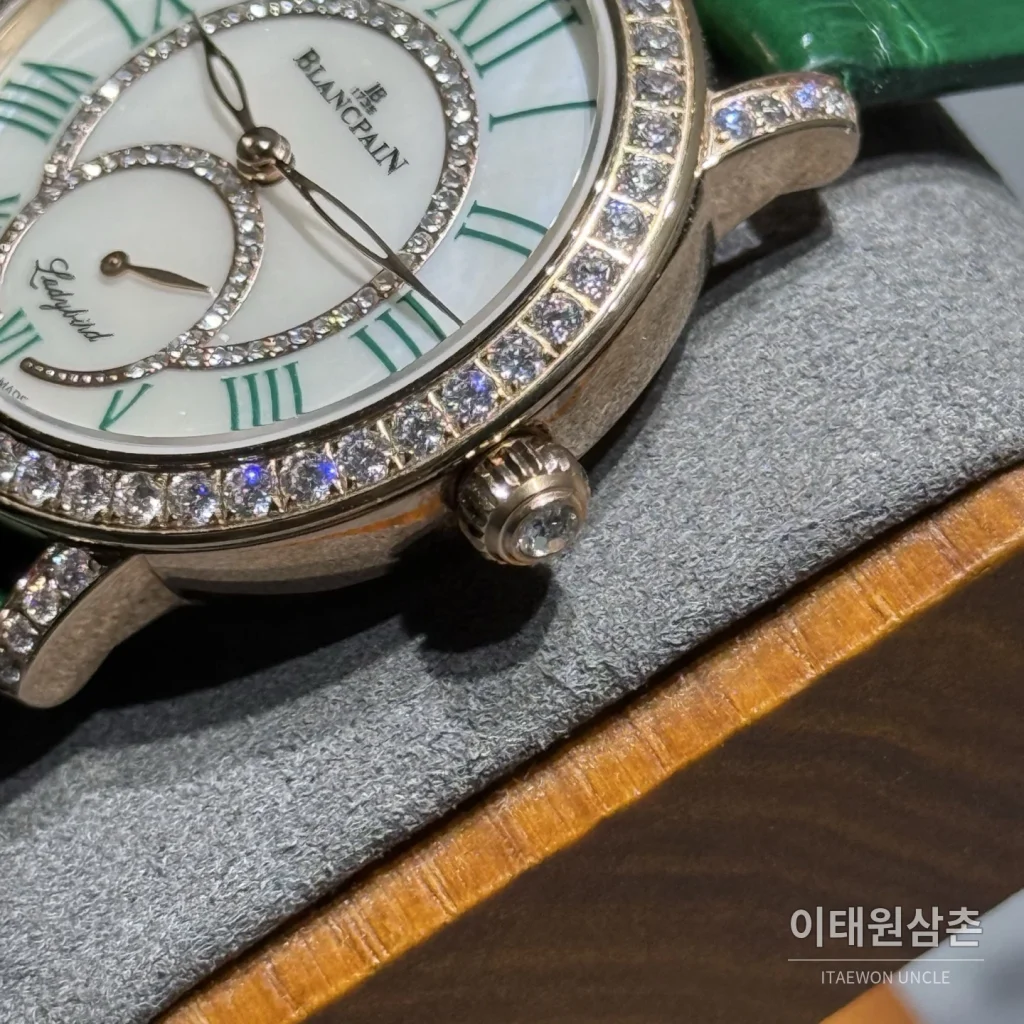 블랑팡 다이아몬드 볼 오토매틱 34.9mm 자개 다이얼 그린 가죽 스트랩 골드 베젤