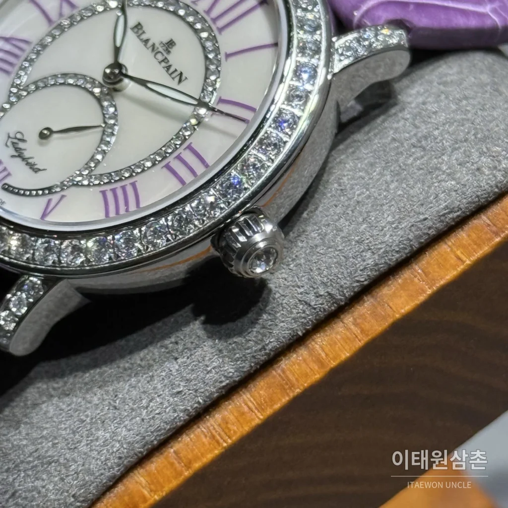 블랑팡 다이아몬드 볼 오토매틱 34.9mm 미정