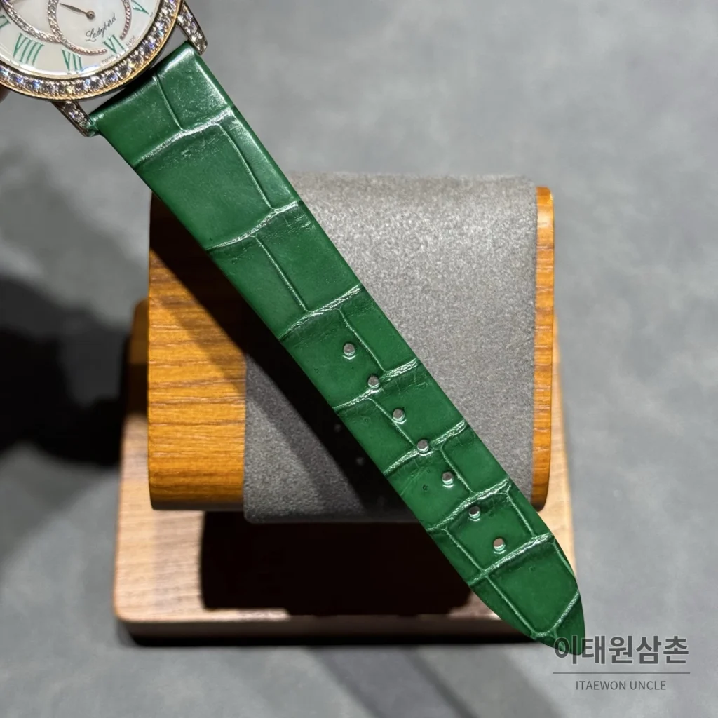 블랑팡 다이아몬드 볼 오토매틱 34.9mm 자개 다이얼 그린 가죽 스트랩 골드 베젤
