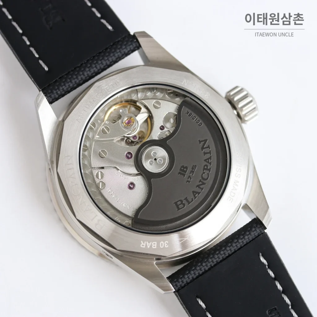 블랑팡 피프티패덤즈 오토매틱 43.6mm 블랙 다이얼