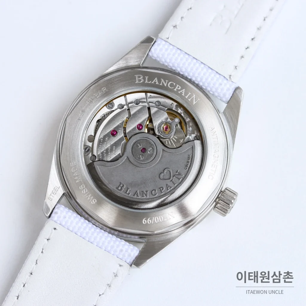 블랑팡 피프티패덤즈 바티스카프 세라믹 오토매틱 38mm 블랙 화이트 나일론 스트랩