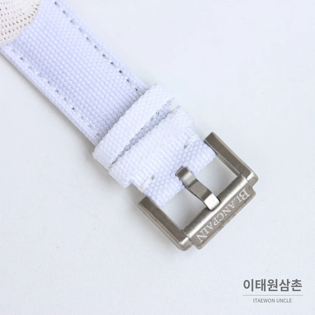 블랑팡 피프티패덤즈 바티스카프 세라믹 오토매틱 38mm 블랙 화이트 나일론 스트랩
