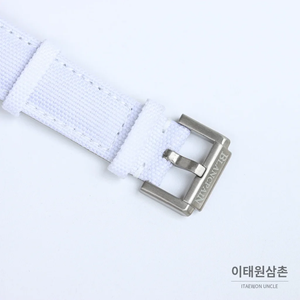 블랑팡 피프티패덤즈 바티스카프 세라믹 오토매틱 38mm 블랙 화이트 나일론 스트랩 (2)
