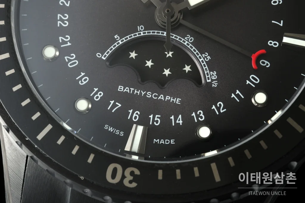 블랑팡 피프티패덤즈 바티스카프 세라믹 풀캘린더 문페이즈 오토매틱 43.6mm 블랙 세라믹 브레이슬릿 블랙 베젤 (2)