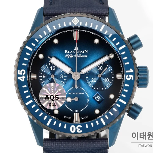 블랑팡 피프티패덤즈 바티스카프 코발트 다이얼·베젤 크로노그래프 43.6mm 5200-1110-B52A 네이비 나일론 스트랩 티타늄 케이스