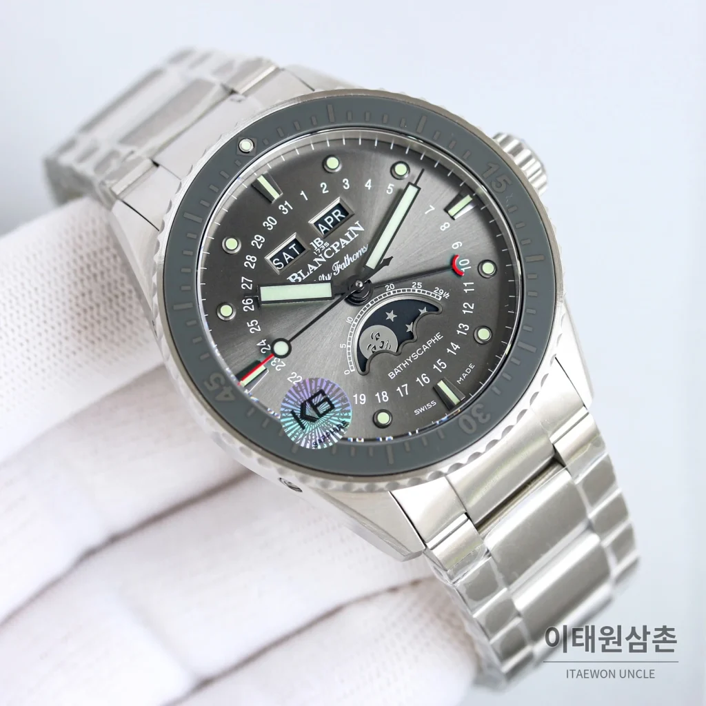 블랑팡 피프티패덤즈 크로노그래프 오토매틱 43.60mm 그레이 다이얼
