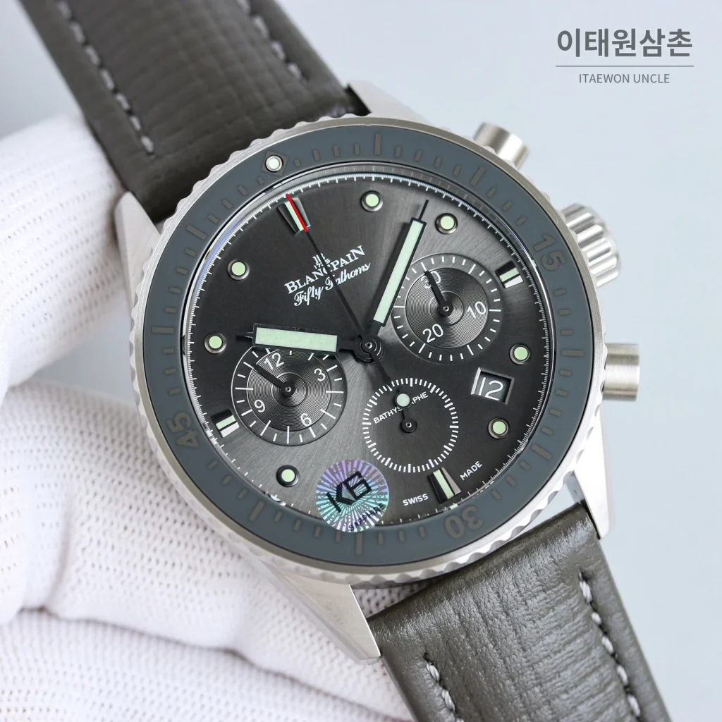 블랑팡 피프티패덤즈 크로노그래프 오토매틱 43.60mm 그레이 다이얼