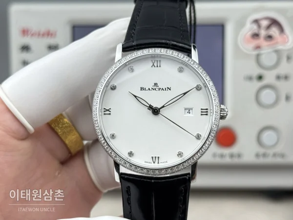 블랑팡 V시리즈 오토매틱 40mm 화이트 다이얼 블랙 가죽 스트랩