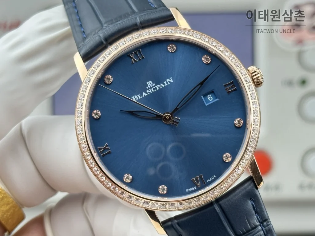 블랑팡 V시리즈 오토매틱 40mm 네이비 다이얼 네이비 가죽 스트랩