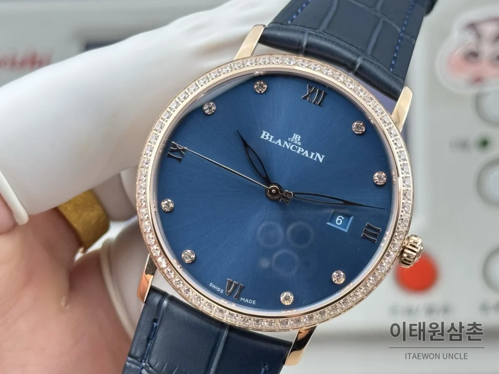 블랑팡 V시리즈 오토매틱 40mm 네이비 다이얼 네이비 가죽 스트랩