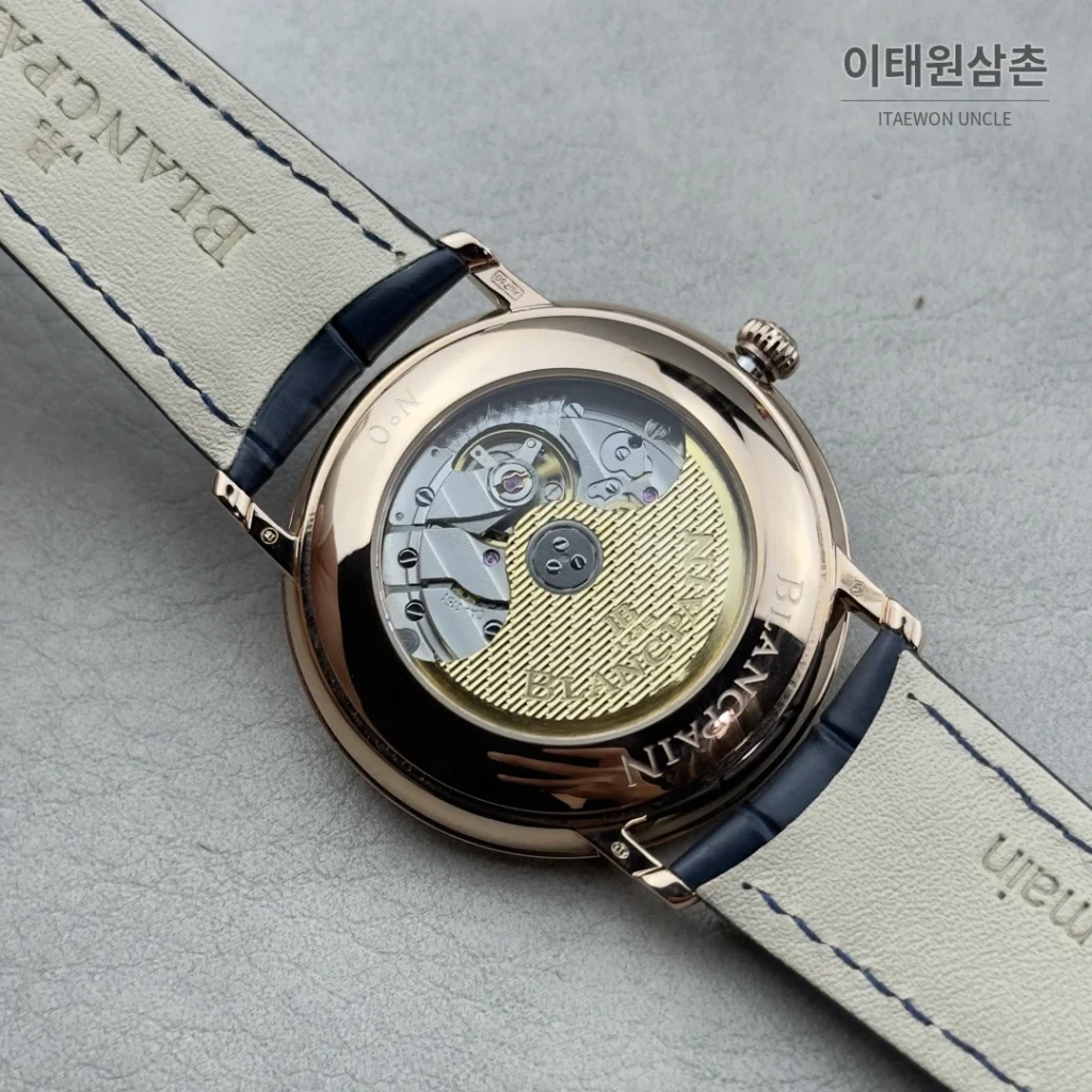 블랑팡 V시리즈 오토매틱 40mm 네이비 다이얼 네이비 가죽 스트랩
