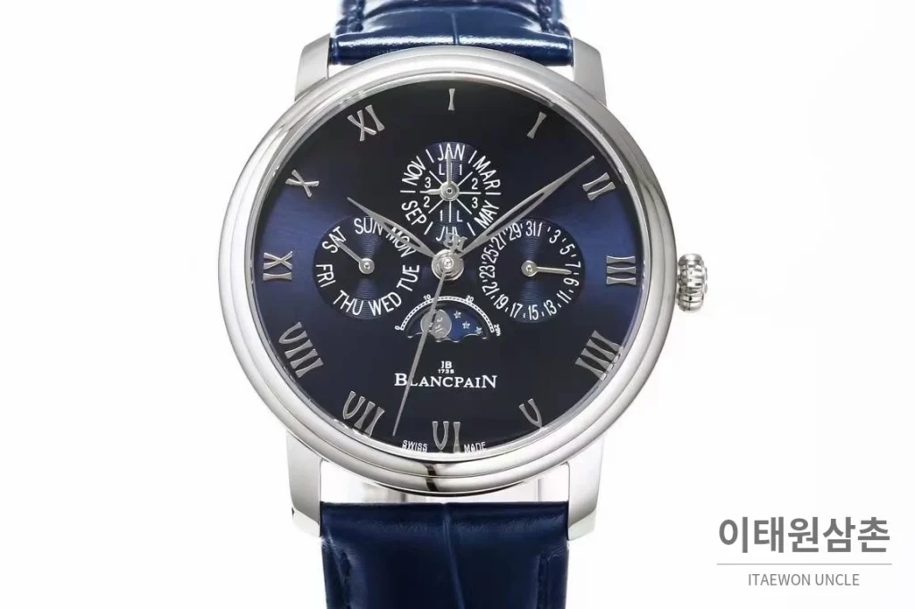 블랑팡 빌레레 퍼페추얼 캘린더 문페이즈 화이트다이얼 오토매틱 42mm 네이비 가죽 스트랩