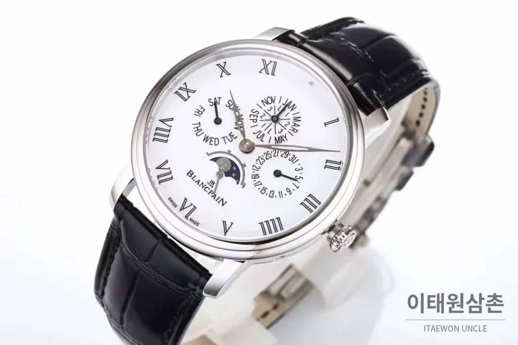 블랑팡 빌레레 퍼페추얼 캘린더 문페이즈 화이트다이얼 오토매틱 42mm 블랙 가죽 스트랩