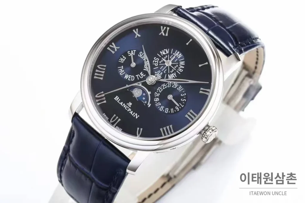 블랑팡 빌레레 퍼페추얼 캘린더 문페이즈 화이트다이얼 오토매틱 42mm 네이비 가죽 스트랩