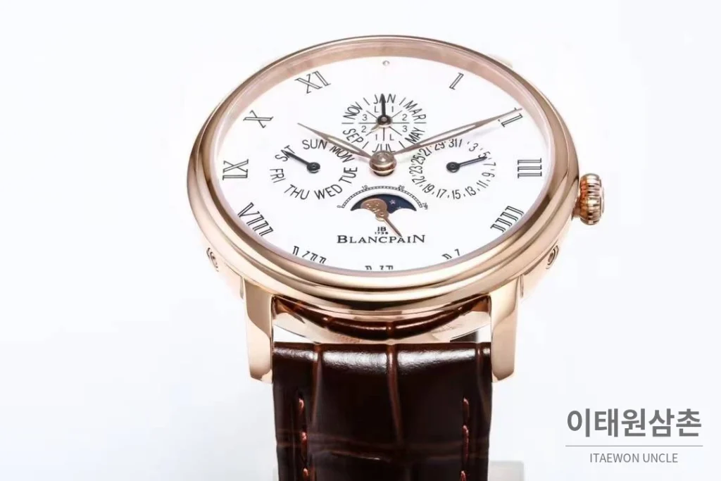 블랑팡 빌레레 퍼페추얼 캘린더 문페이즈 화이트다이얼 오토매틱 42mm 브라운 가죽 스트랩