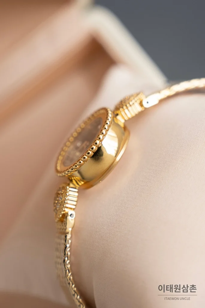 부쉐론 세르펭 보헴 골드베젤 블랙다이얼 쿼츠 워치 23mm