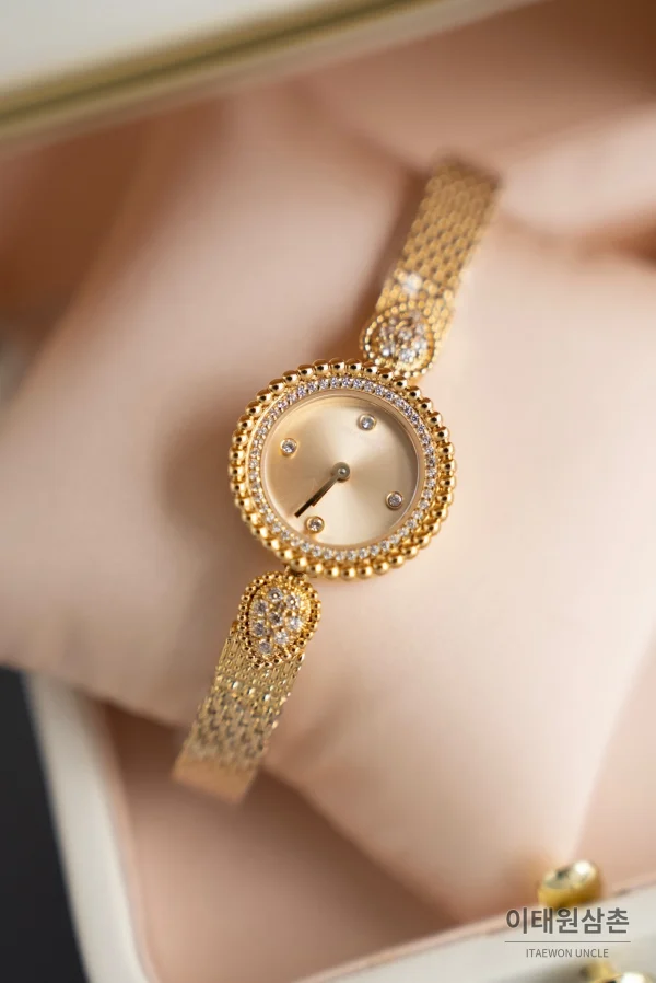 부쉐론 세르펭 보헴 골드베젤 골드다이얼 쿼츠 워치 23mm (2) 부쉐론 세르펭 보헴 골드베젤 골드다이얼 쿼츠 워치 23mm (2)