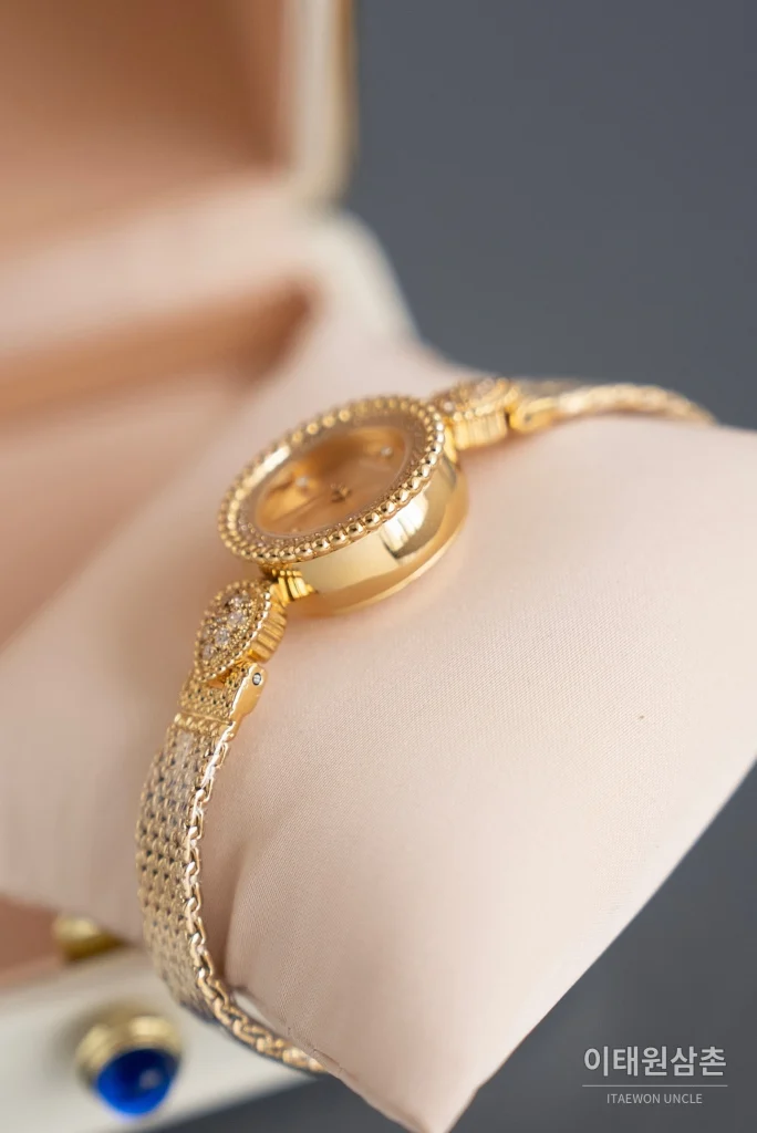 부쉐론 세르펭 보헴 골드베젤 골드다이얼 쿼츠 워치 23mm (2)