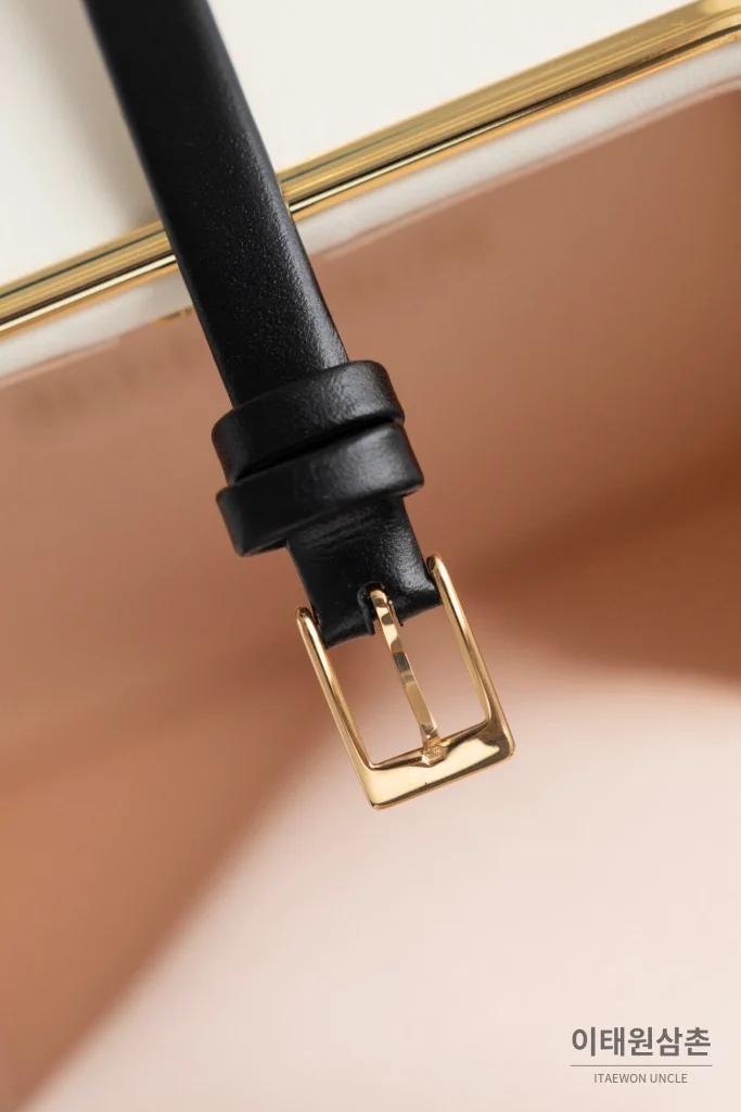 부쉐론 세르펭 보헴 자개다이얼 모이사나이트 쿼츠 워치 23mm 블랙 가죽 스트랩 골드 베젤 (2)