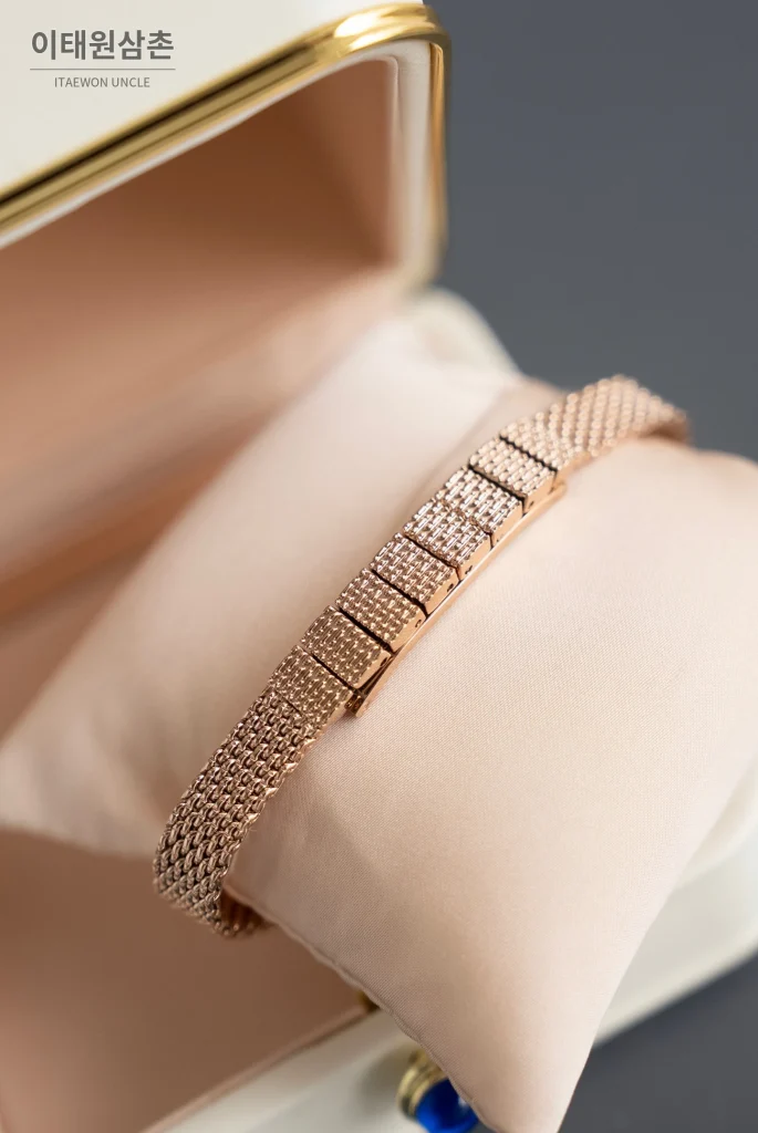 부쉐론 세르펭 보헴 로즈골드베젤 로즈골드다이얼 쿼츠 워치 23mm
