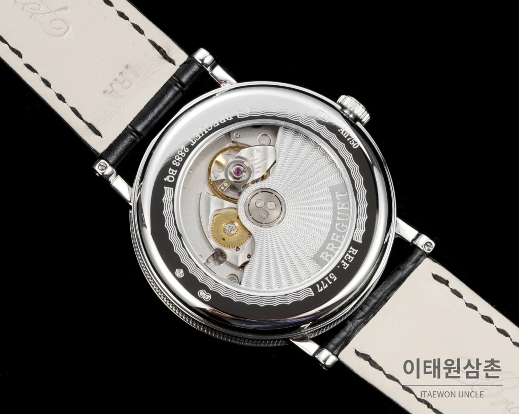 브레게 클래식 5177 에나멜 다이얼 블루핸즈 오토매틱 38mm 화이트
