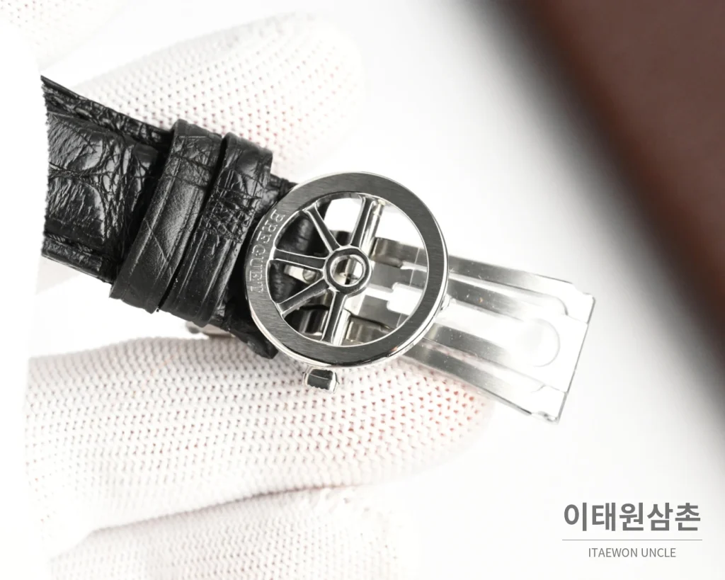 브레게 마린 오토매틱 40mm 블랙 다이얼 블랙 가죽 스트랩