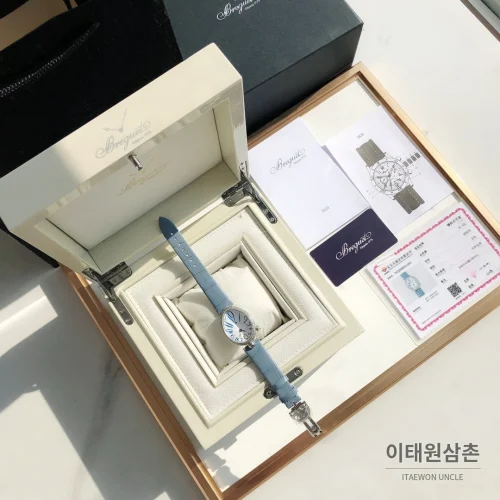 브레게 레인드네이플 18K 로즈골드 다이아몬드 오토매틱 33mm 화이트 다이얼 아이스블루 가죽 스트랩 실버 베젤
