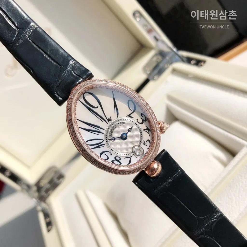브레게 레인드네이플 18K 로즈골드 다이아몬드 오토매틱 33mm 화이트 다이얼 블랙 가죽 스트랩 로즈골드 베젤