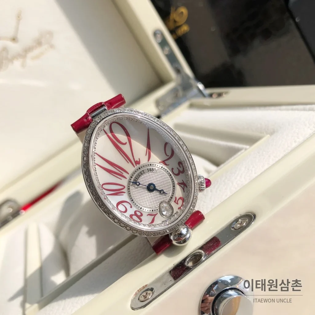 브레게 레인드네이플 18K 로즈골드 다이아몬드 오토매틱 33mm 화이트 다이얼 버건디 가죽 스트랩 실버 베젤