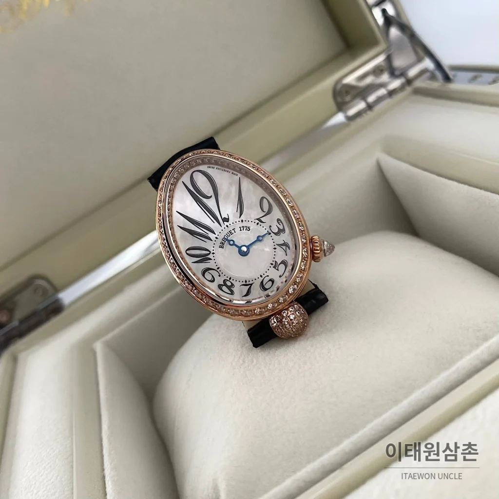 브레게 레인드네이플 18K 로즈골드 다이아몬드 오토매틱 33mm 자개 다이얼 블랙 가죽 스트랩 로즈골드 베젤