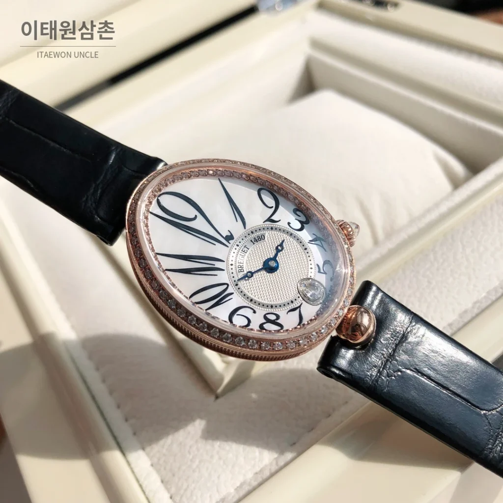 브레게 레인드네이플 18K 로즈골드 다이아몬드 오토매틱 33mm 화이트 다이얼 블랙 가죽 스트랩 로즈골드 베젤