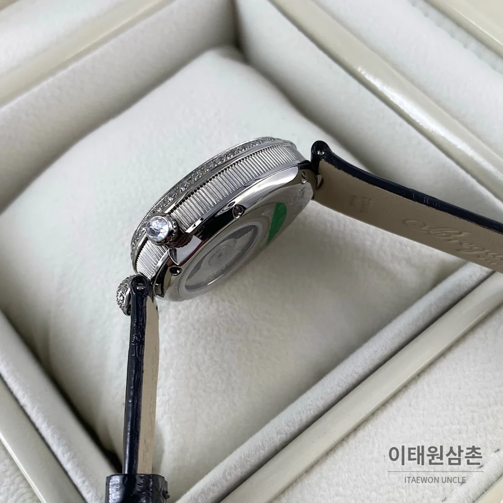 브레게 레인드네이플 18K 로즈골드 다이아몬드 오토매틱 33mm 자개 다이얼 블랙 가죽 스트랩 실버 베젤
