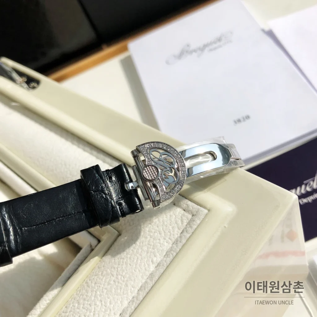 브레게 레인드네이플 18K 로즈골드 다이아몬드 오토매틱 33mm 화이트 다이얼 블랙 가죽 스트랩 실버 베젤