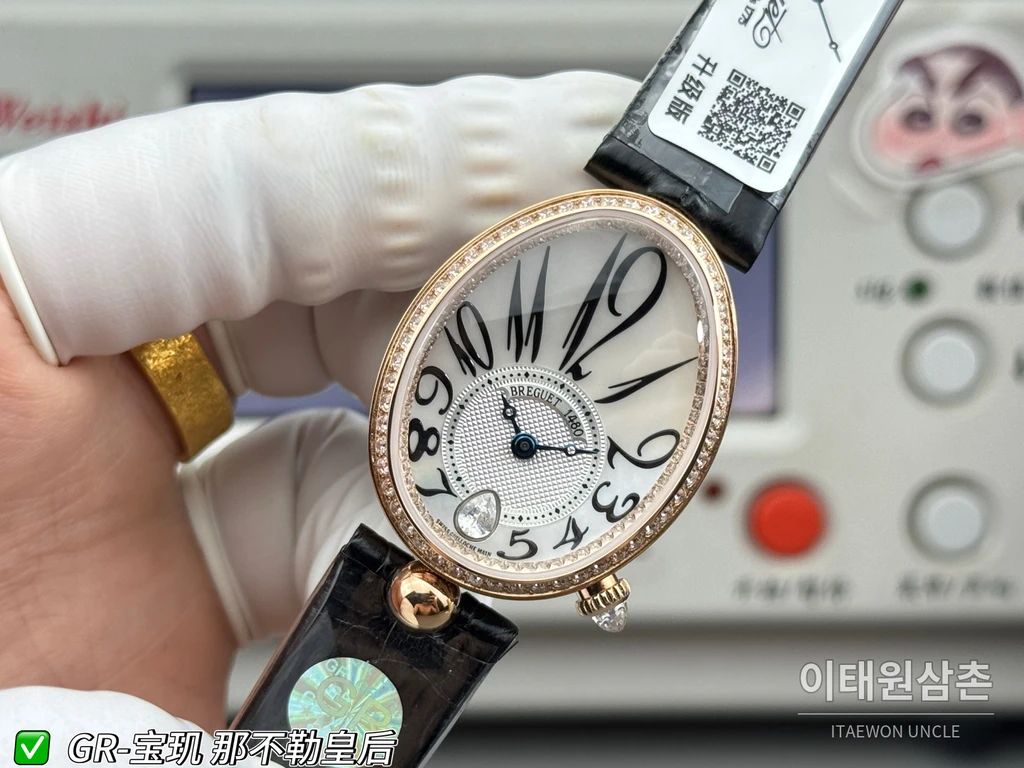 브레게 레인 드 네이플 로즈골드톤 크리스탈 베젤 화이트 다이얼 블랙 스트랩 시계 36mm