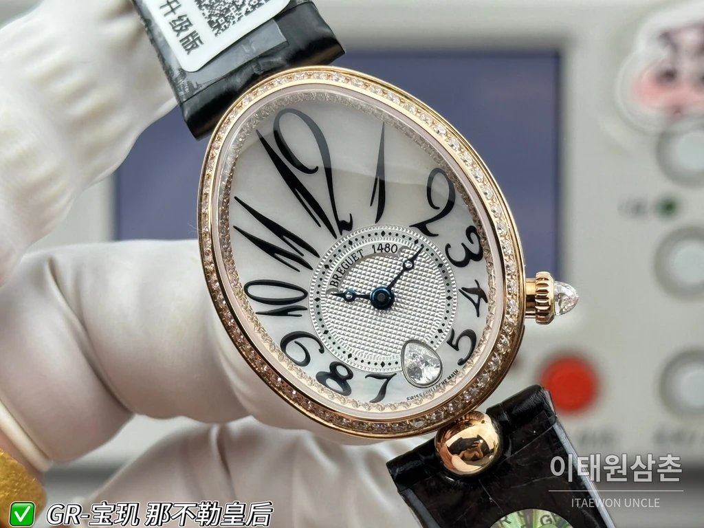 브레게 레인 드 네이플 로즈골드톤 크리스탈 베젤 화이트 다이얼 블랙 스트랩 시계 36mm