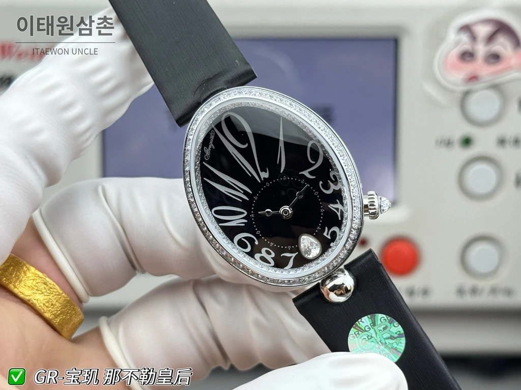 브레게 레인 드 네이플 실버 크리스탈 베젤 블랙 다이얼 스트랩 시계 36mm
